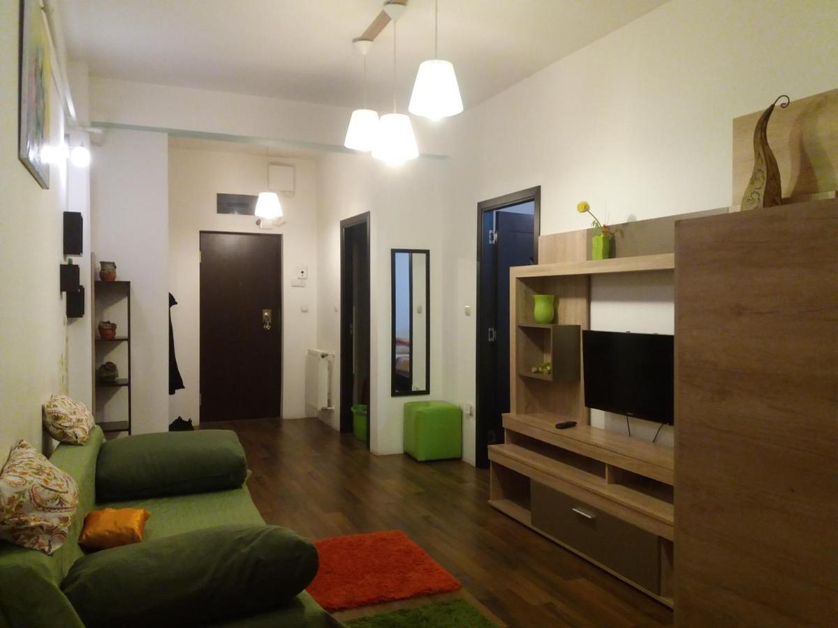 Intim Studio Flat 阿拉德 外观 照片